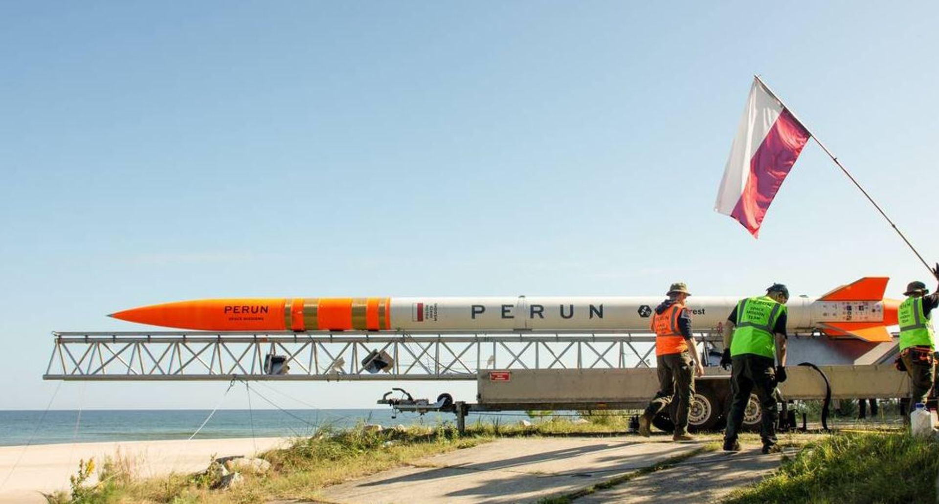 Polska zbuduje własne wyrzutnie satelitów. 2,4 mld złotych na polski program kosmiczny - Sieć Badawcza Łukasiewicz zbuduje wyrzutnie i satelity