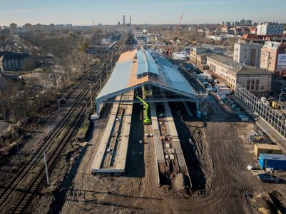 Postępują prace przy modernizacji zabytkowej stacji kolejowej w Bytomiu [ZDJĘCIA]