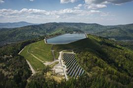 PGE pozyskała 2,25 mld zł od EBI na rozwój odnawialnych źródeł energii w Polsce