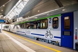 PKP Intercity zakończyło odbiory ostatnich z 50 wagonów COMBO zmodernizowanych przez H. Cegielski