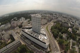 [Warszawa] Utrzymuje się silny popyt na biura w Warszawie
