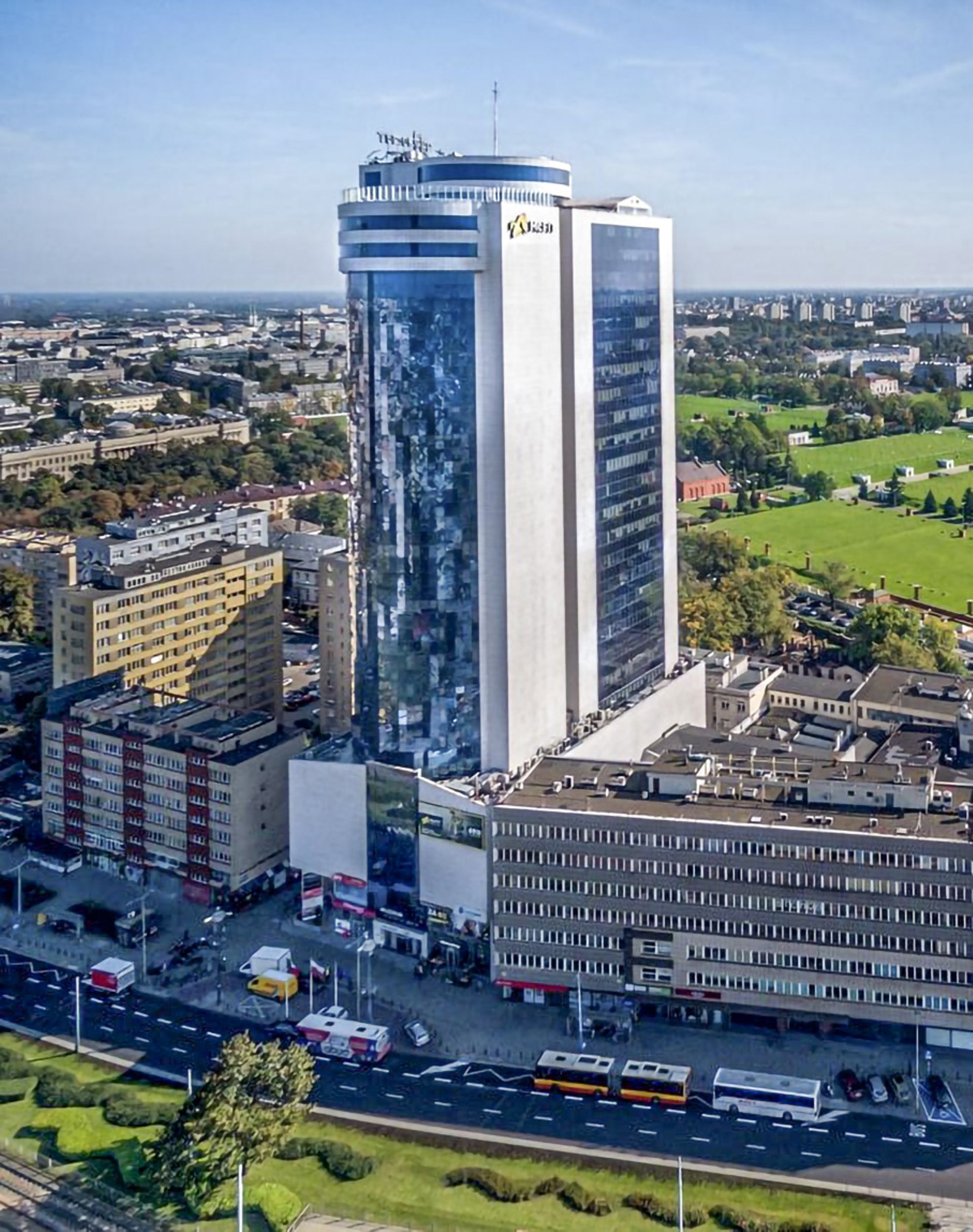  Globalna firma IT pozostaje w Atlas Tower w Warszawie