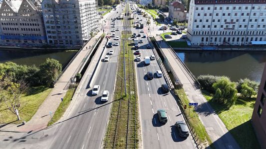 Poznaliśmy oferty na przebudowę torowiska na Podwalu Przedmiejskim i przebudowę mostu nad Starą Motławą
