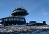 IMiGW wybrał wykonawcę remontu i modernizacji słynnych zabytkowych spodków na Śnieżce (Wysokogórskiego Obserwatorium Meteorologicznego)