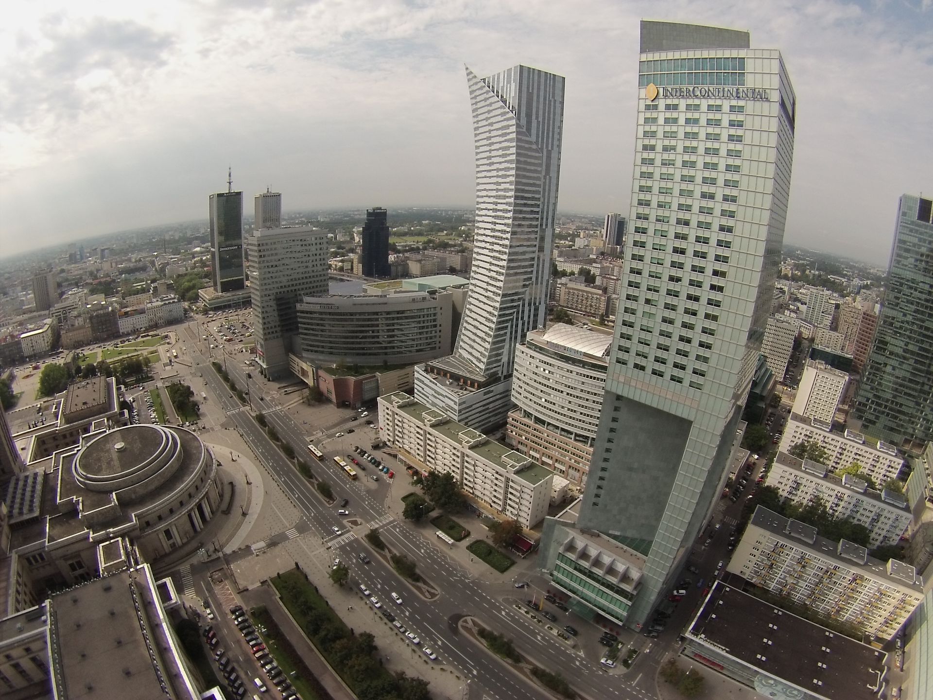  Warszawa wyraźnie droższa od pozostałych miast