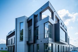 Kolejna polska firma inwestuje w Małopolsce, ze wsparciem KPT