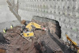 Rozpoczęło się drążenie tunelu na budowie trasy S3 na Dolnym Śląsku [FILM + ZDJĘCIA]