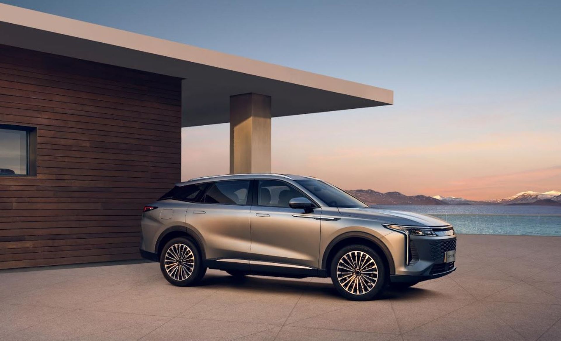 Omoda Auto Poland powiększa biuro w Warszawie