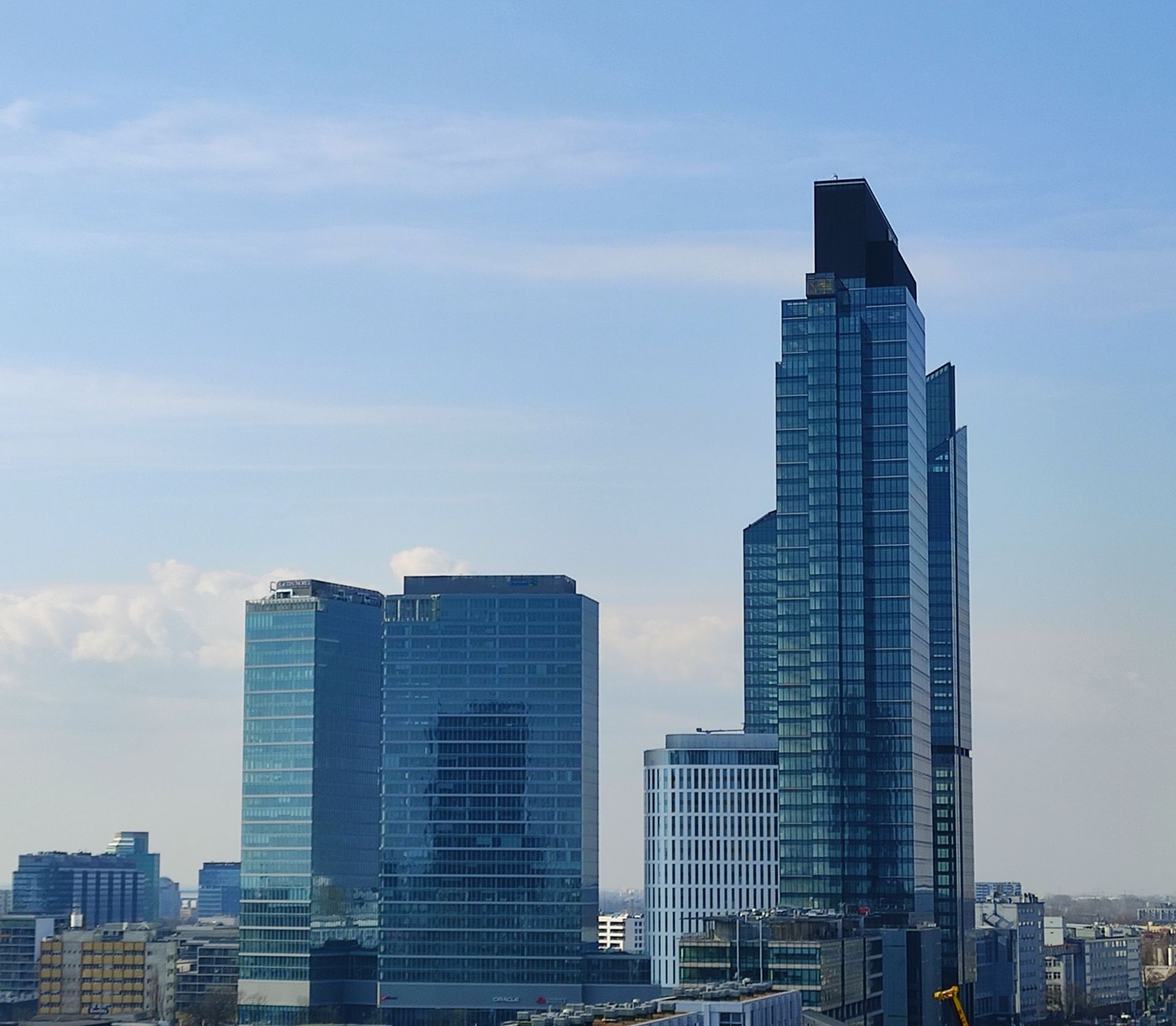W Warszawie trwa budowa ponad 200-metrowego wieżowca Warsaw Unit 