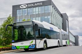 Szczecin kupuje 20 przegubowych autobusów elektrycznych Solaris Urbino 18 electric
