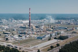 ORLEN do 2030 roku zainwestuje dodatkowo 6 mld zł w Zakłady Azotowe Anwil we Włocławku 