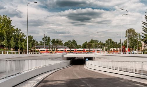 Podwarszawski Sulejówek bez korków: kolejarze otworzyli nową drogę pod torami [ZDJĘCIA]