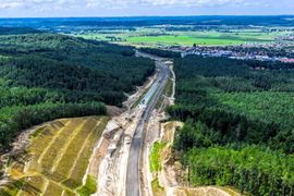 Przez Pomorze w ekspresowym tempie - trwa budowa S6 Via Hanseatica [RAPORT]