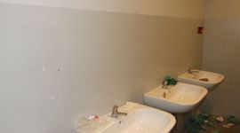 [Wrocław] Kto zapłaci za remont zdewastowanych toalet na Stadionie Miejskim?