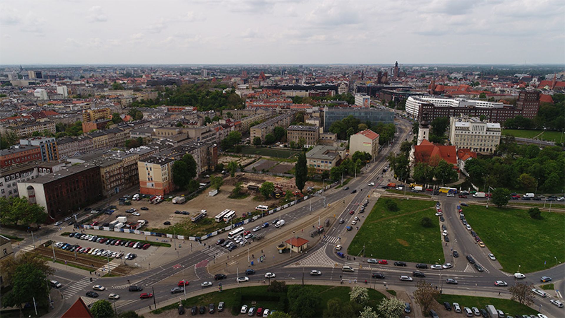  City Forum. W czerwcu ruszy budowa kompleksu biurowego tuż przy placu Wróblewskiego