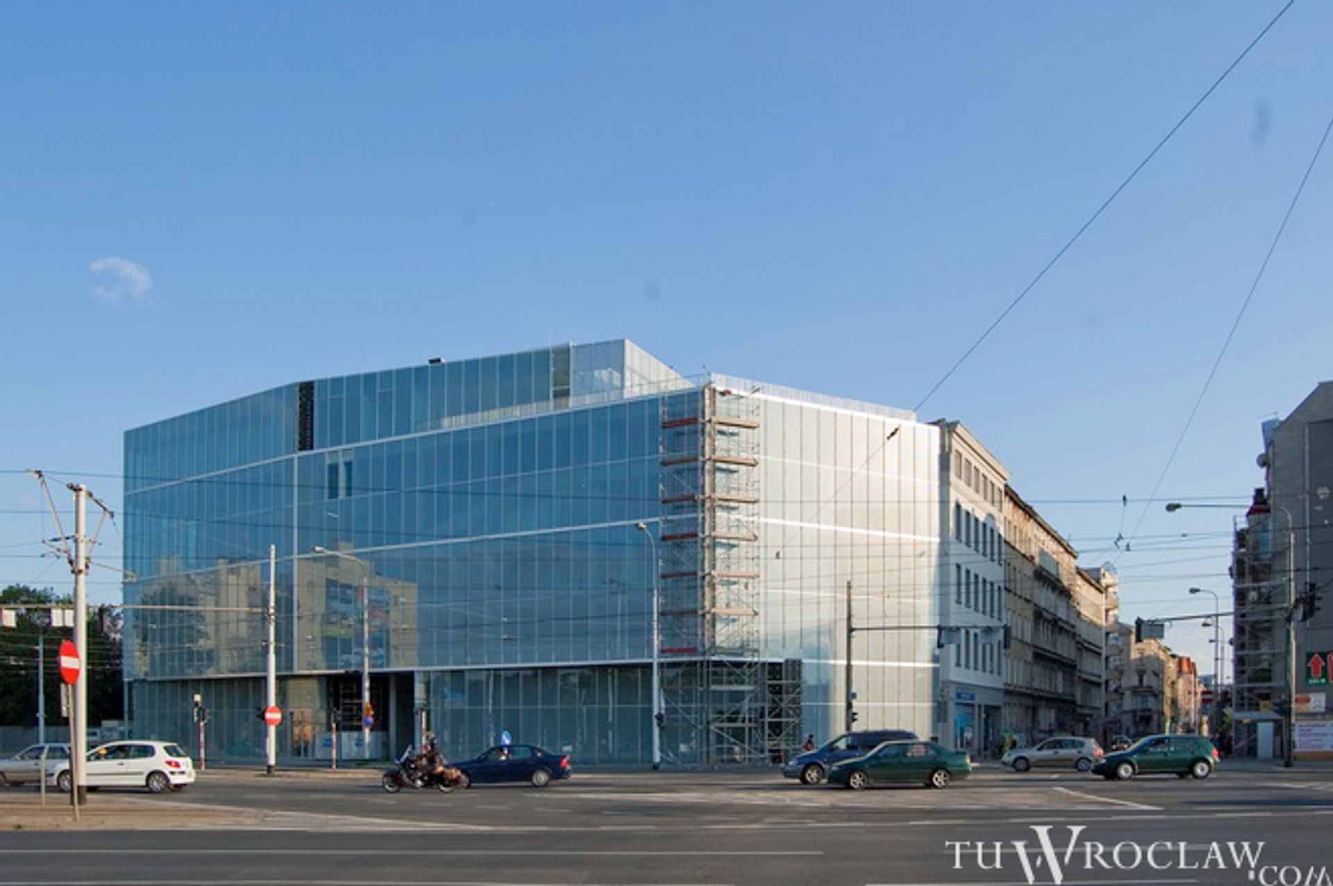  Wrocławskie uczelnie inwestują miliony złotych w nowe budynki 