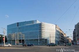 [Wrocław] Wrocławskie uczelnie inwestują miliony złotych w nowe budynki [RAPORT]