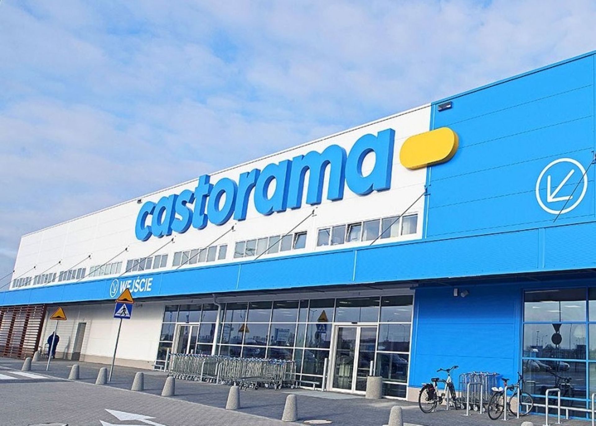 Castorama zakupiła w Polsce pięć nieruchomości od Tesco
