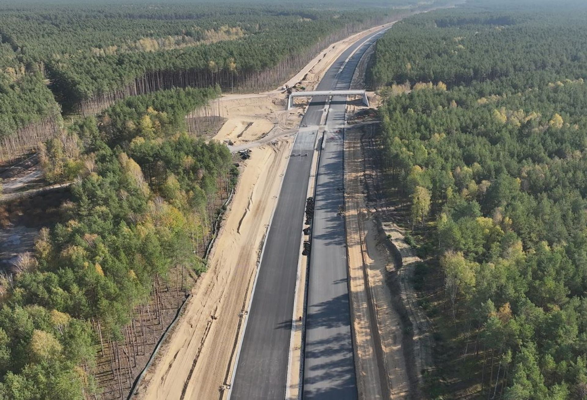 Trwa budowa odcinka drogi ekspresowej S10 Solec Kujawski – Toruń Zachód