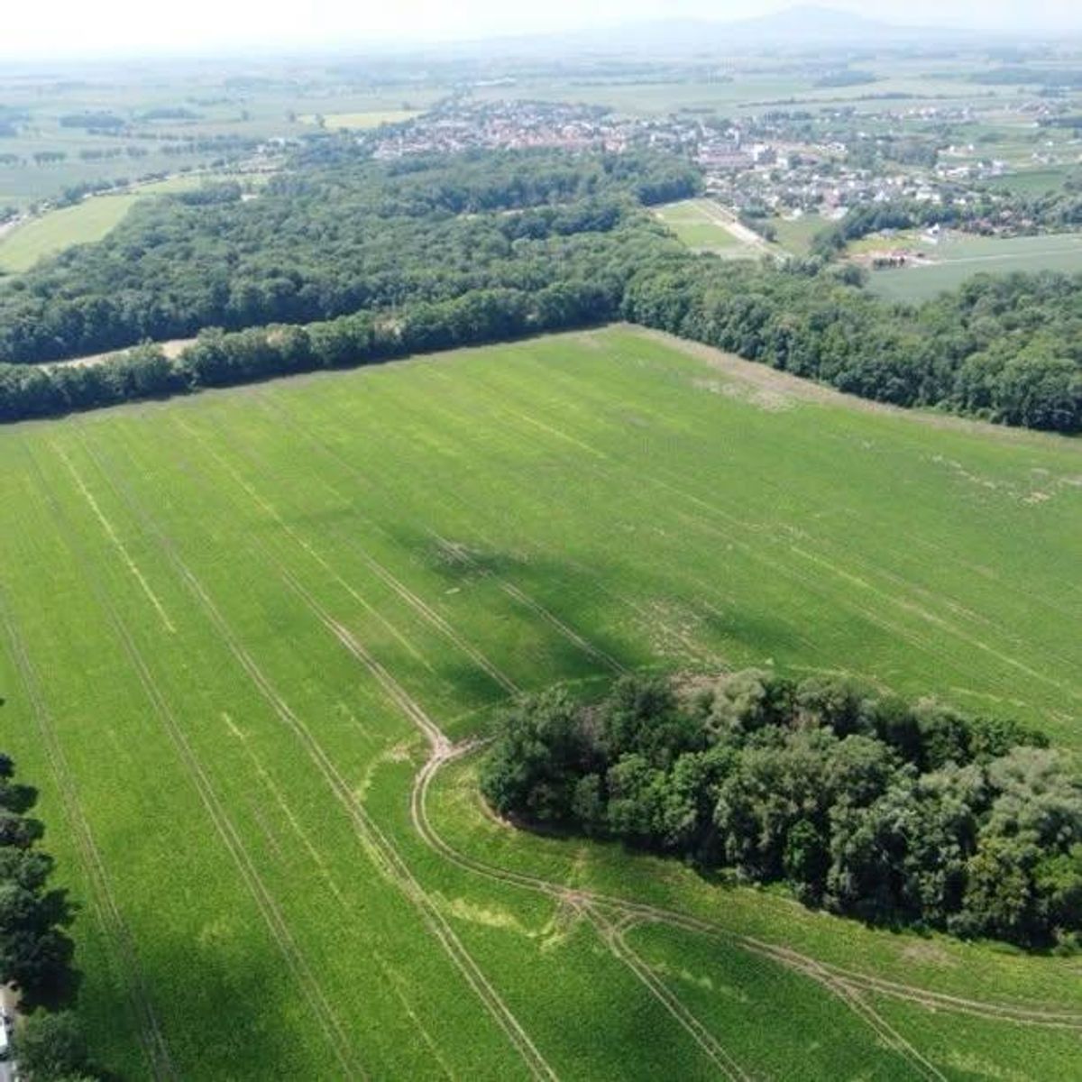 Fot. Gmina Kobierzyce, / Lokalizacja zakupionego terenu