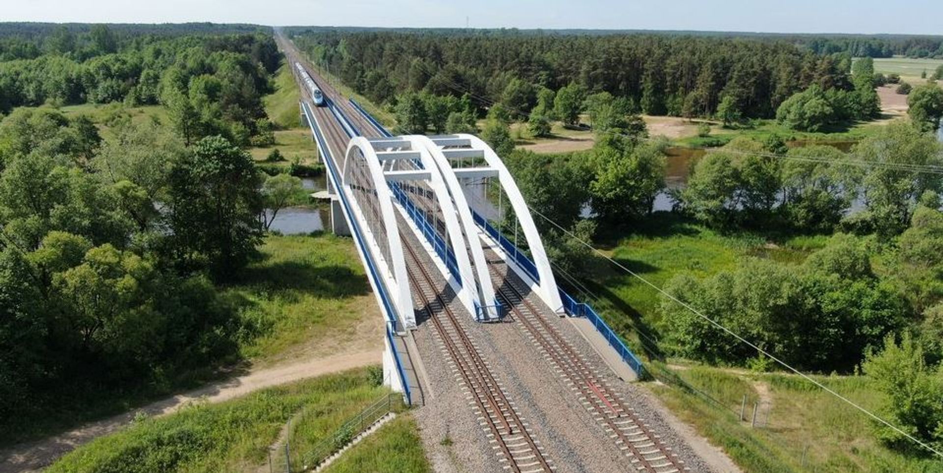250 km/h na Centralnej Magistrali Kolejowej – nawet o 25 minut krótsza podróż z Warszawy do Krakowa i Katowic