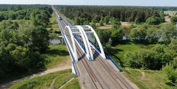 250 km/h na Centralnej Magistrali Kolejowej – nawet o 25 minut krótsza podróż z Warszawy do Krakowa i Katowic [FILM]