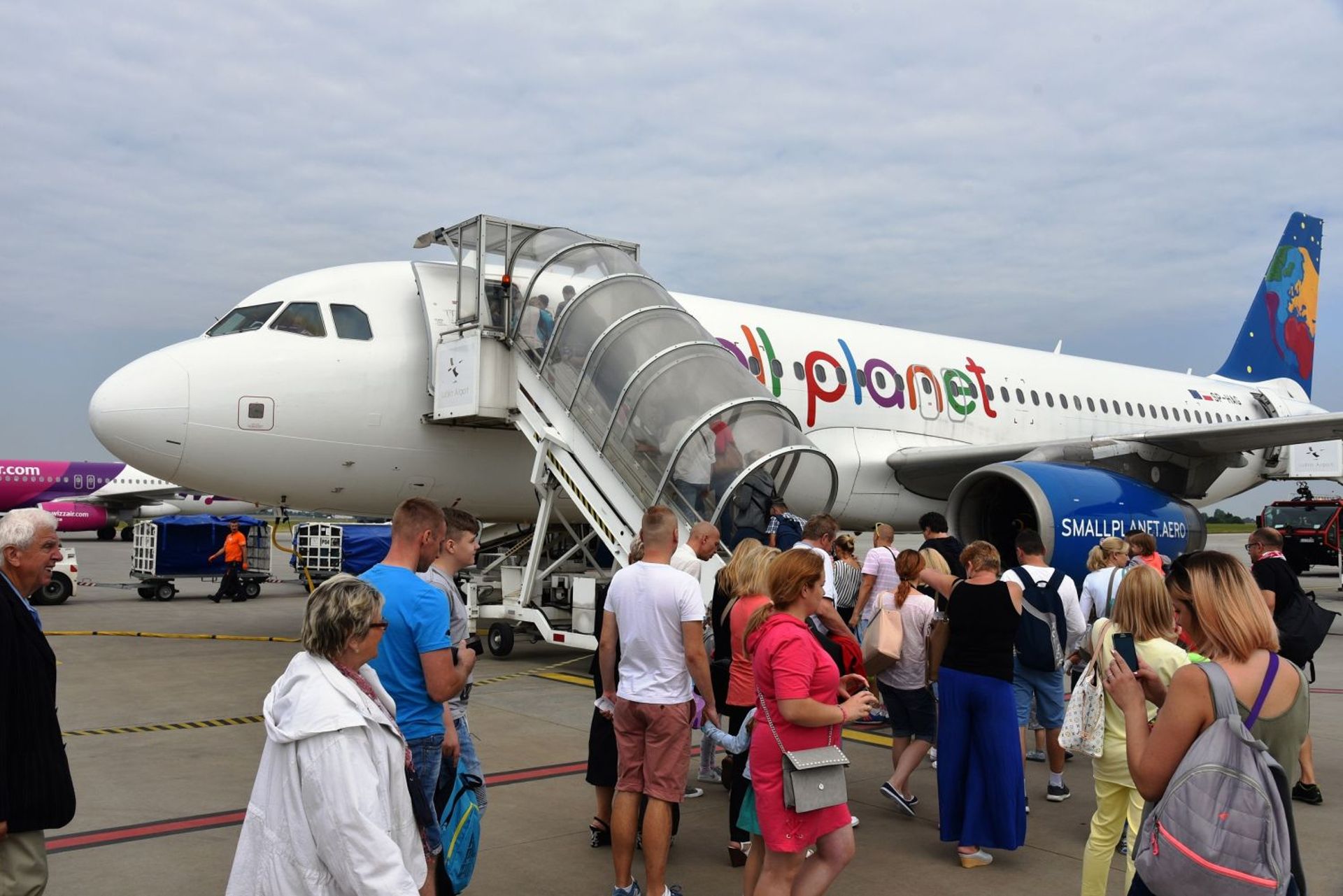  Lotnisko w Świdniku zainaugurowało dziś wakacyjne loty do Bułgarii