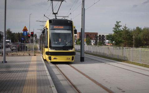 W Toruniu oddano do użytku nową linię tramwajową współfinansowaną przez Bank Pekao [FILMY]