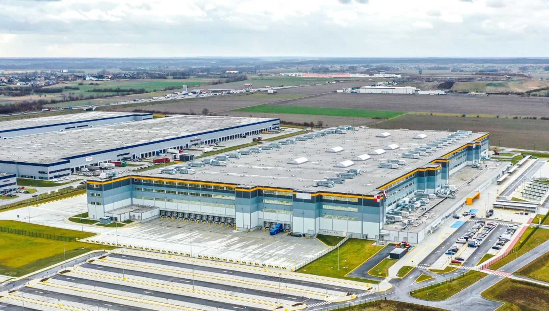 Amazon poszukuje około 10 000 pracowników w Polsce