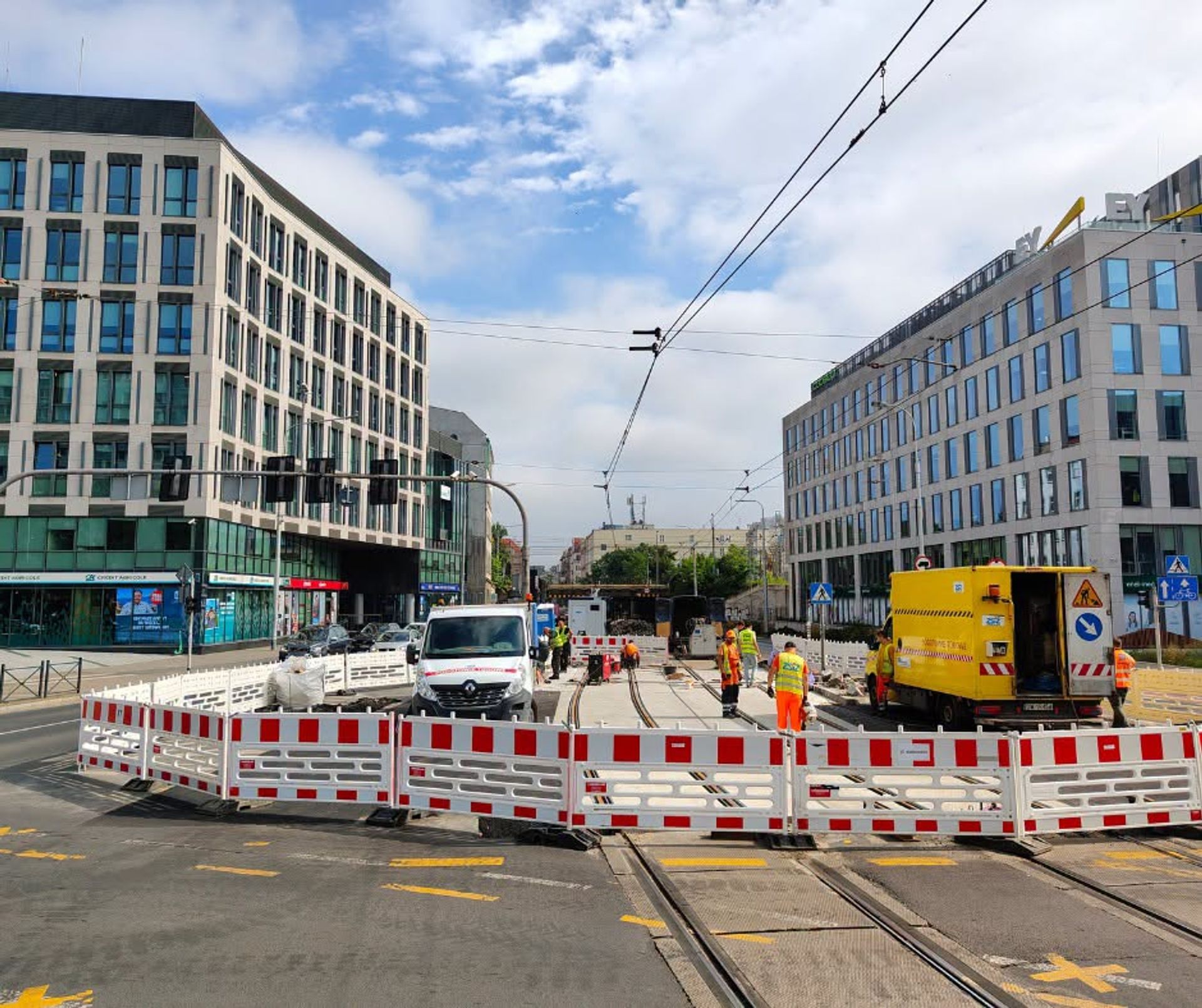 MPK Wrocław prowadzi letnie remonty torowisk. Prace idą zgodnie z planem 